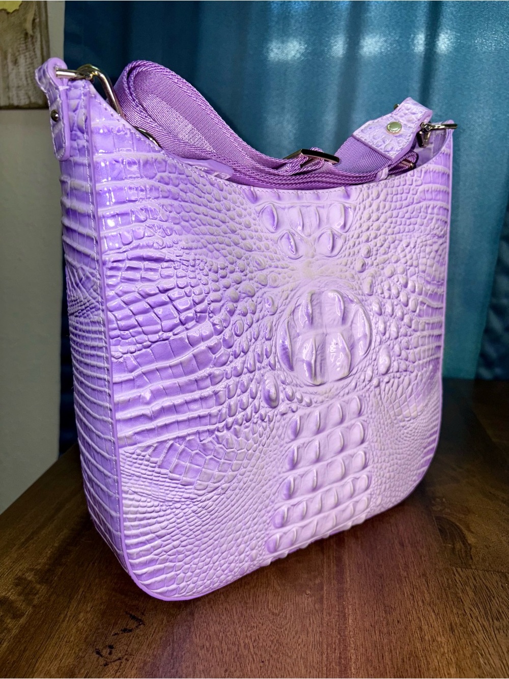Brahmin EUC Leia - Gentle Lavender - Pastel- Back Eye - Pearl Shimmer - Like New - Picture 13 of 16
